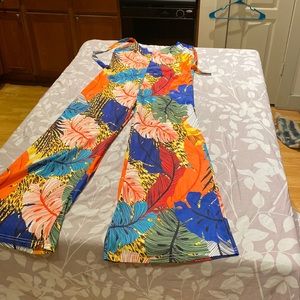 Wide leg halter jumper. Never worn.